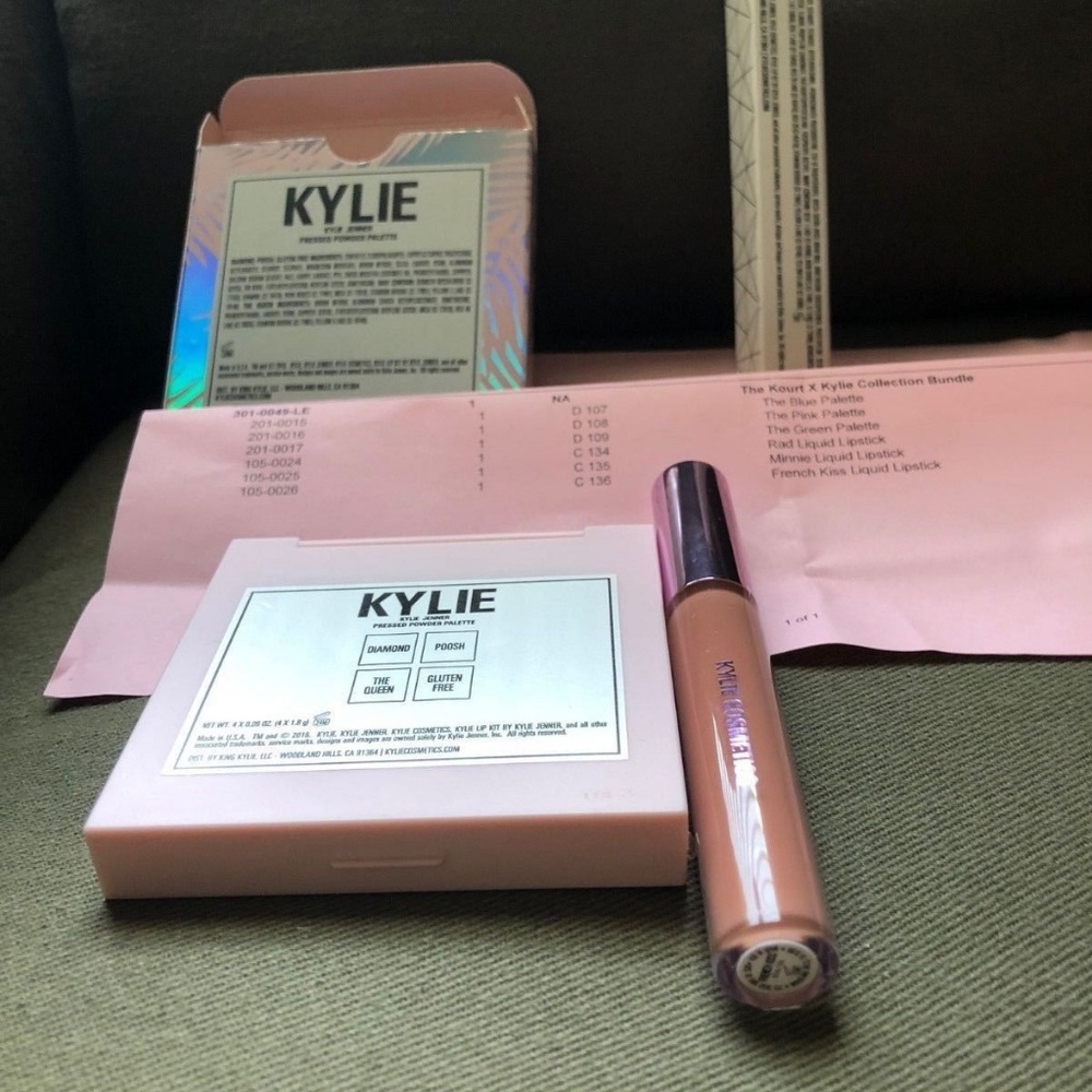 KOURT X KYLIE Authentic THE PINK BUNDLE w/Receipt - Picture 3 of 4